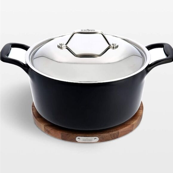 All-Clad Cast Iron 6QT Sutch Oven w/Lid & Acacia Wood Trivet - Picture 2 of 6